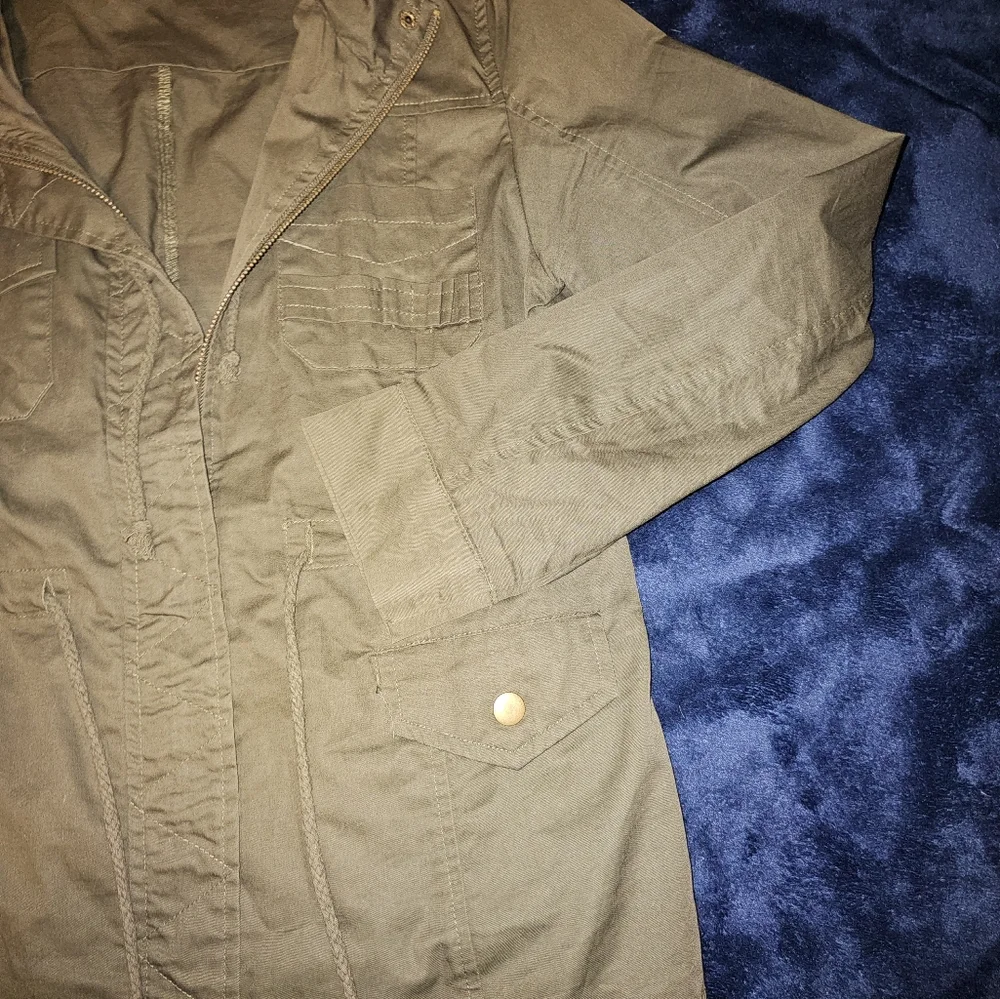 Cargo Jacket - Picture 2 of 5